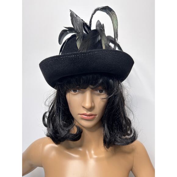 Vintage 50\'s Josephine Tripoli New York elegant Black Felt Hat with Feathers main image 13